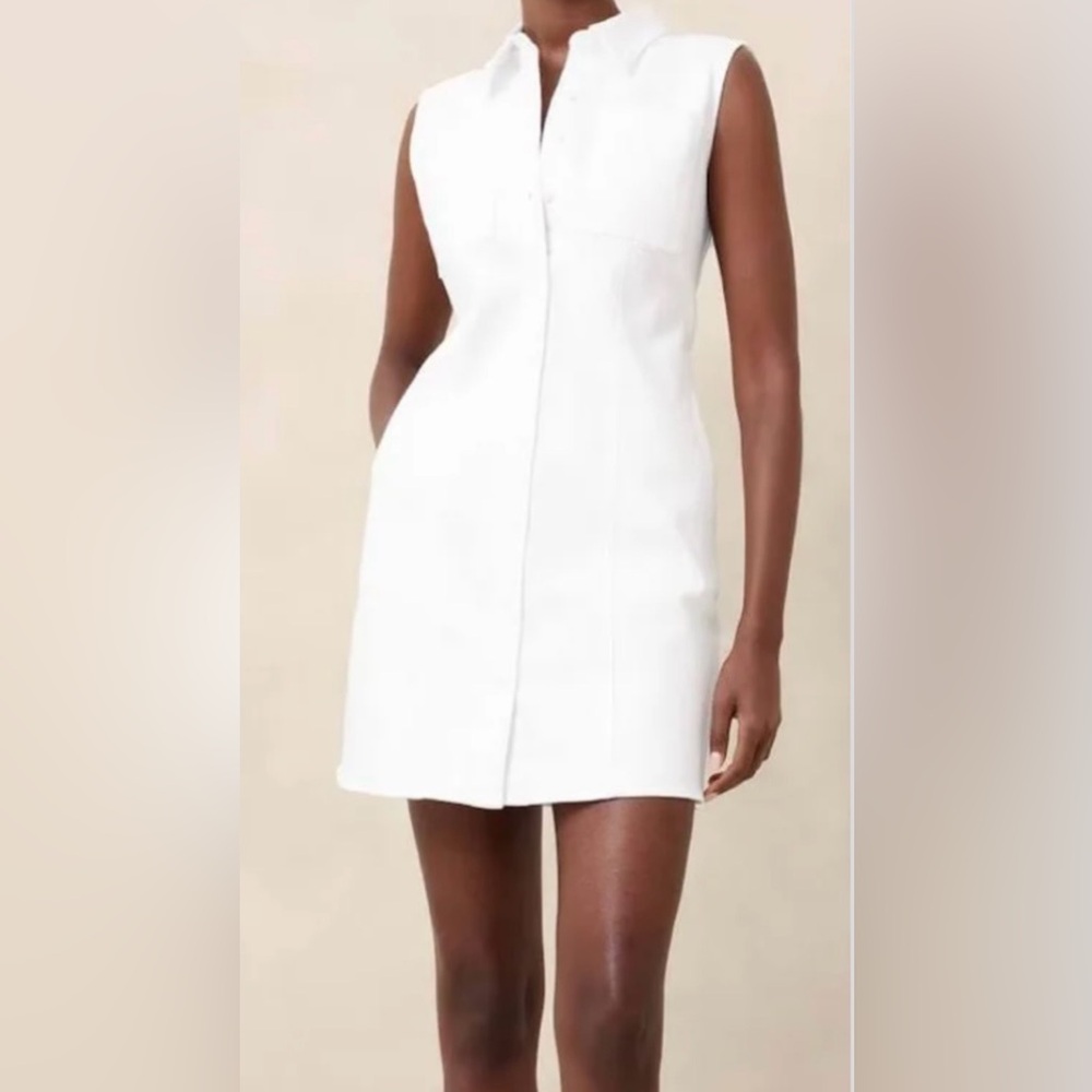 Elegant White Sleeveless Dress